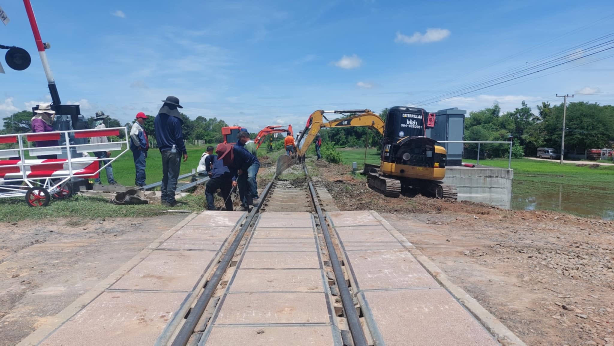 ผลงานแม็คโครอุบล